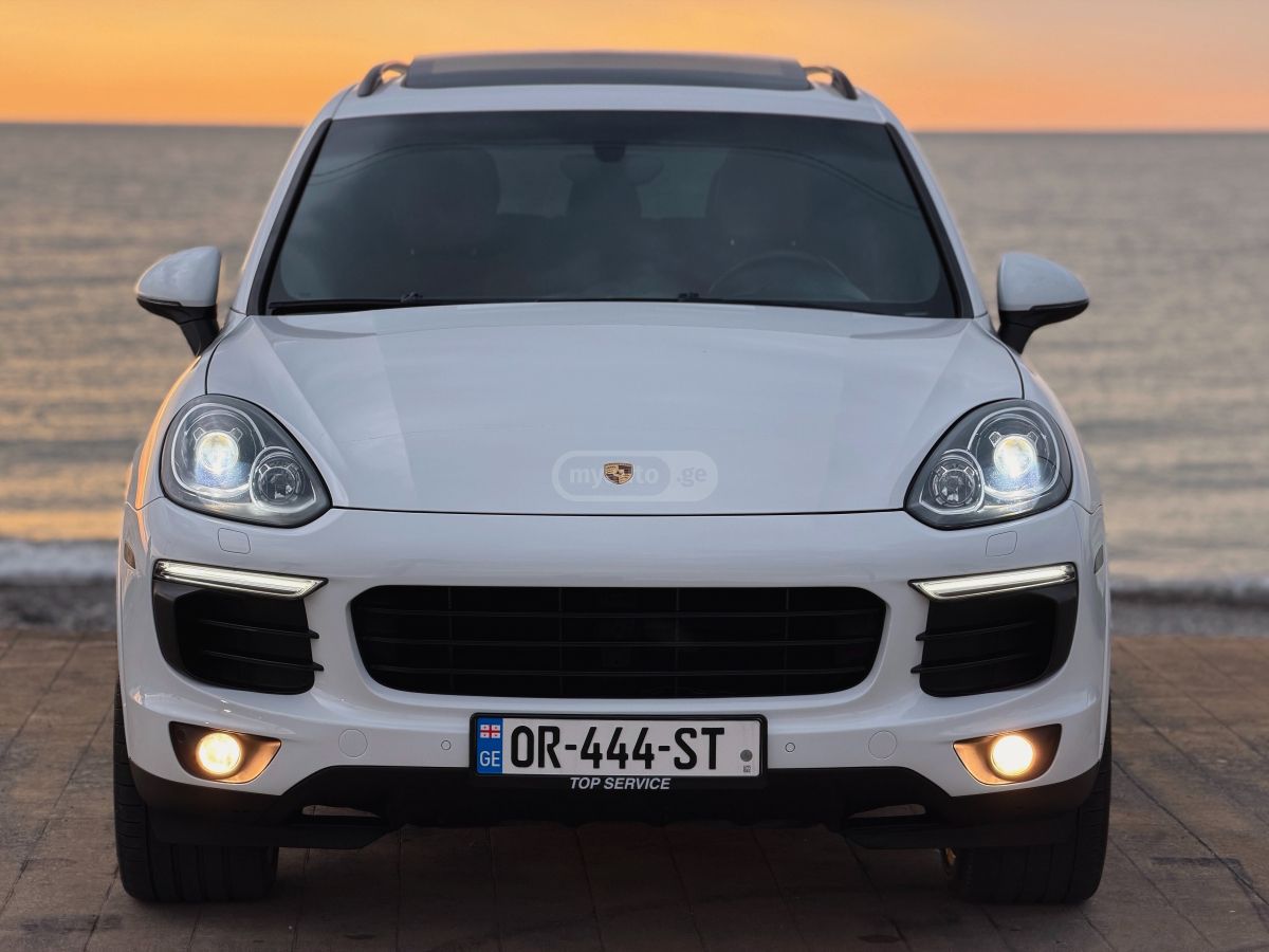 Porsche Cayenne - фото 4