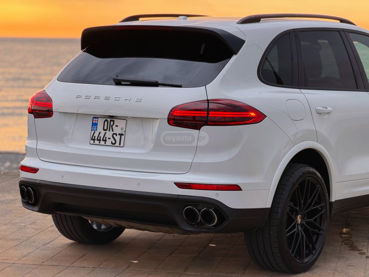 Porsche Cayenne - фото 9