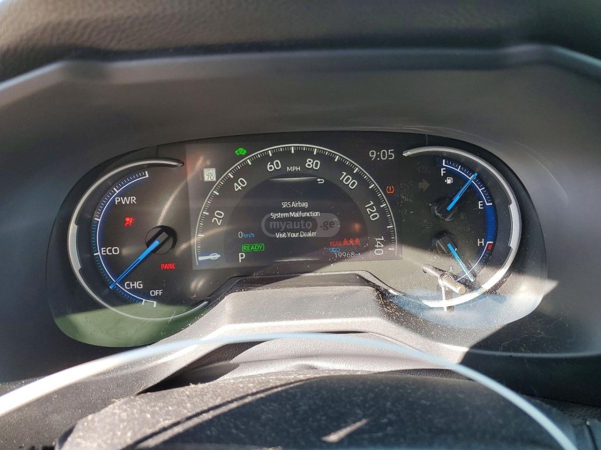 Toyota RAV 4 - фото 9