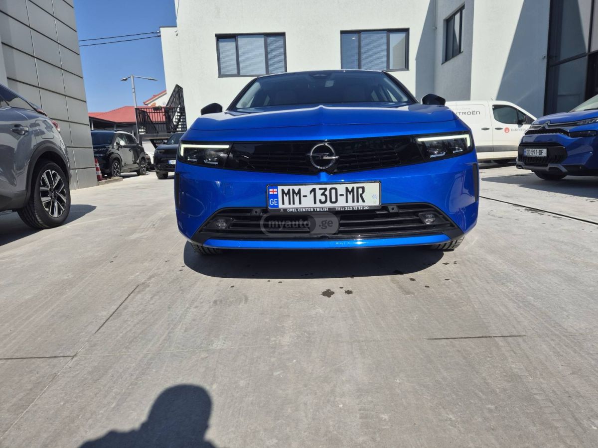 Opel Astra 