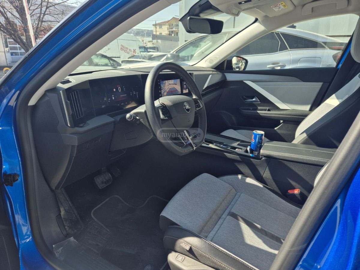 Opel Astra 