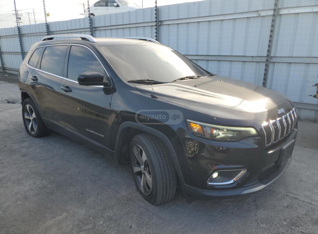 Jeep Cherokee - фото 2