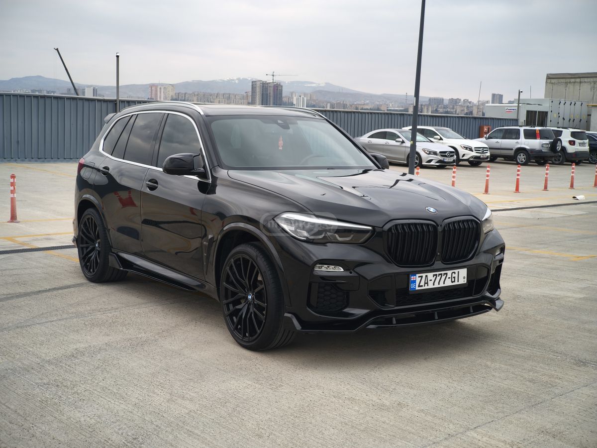BMW X5 - фото 1