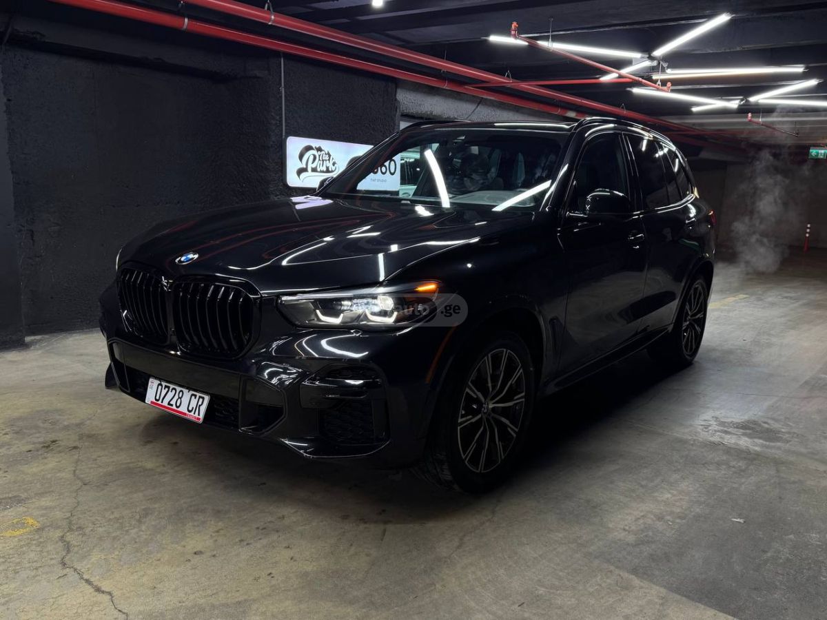 BMW xDrive40i 4dr All-Wheel Drive — миниатюра 3