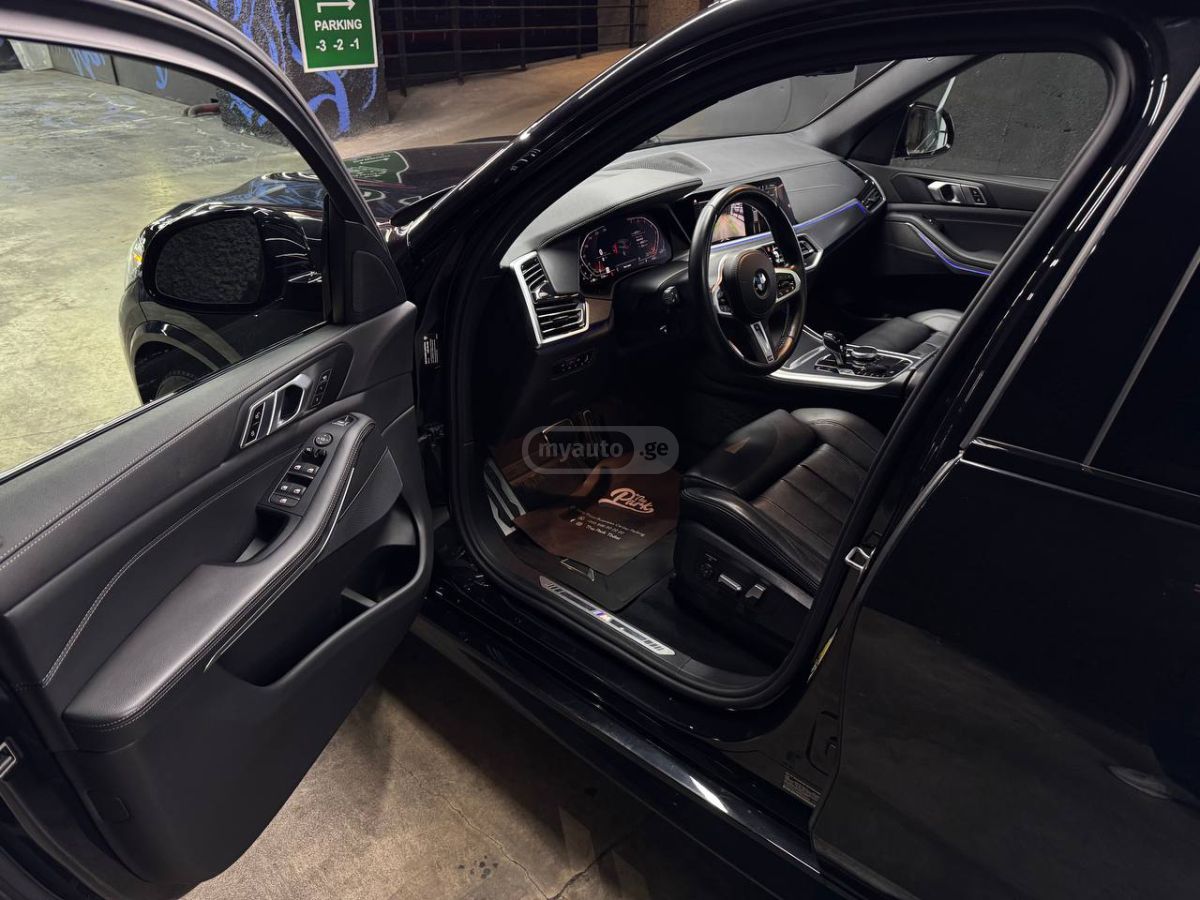 BMW xDrive40i 4dr All-Wheel Drive — миниатюра 8