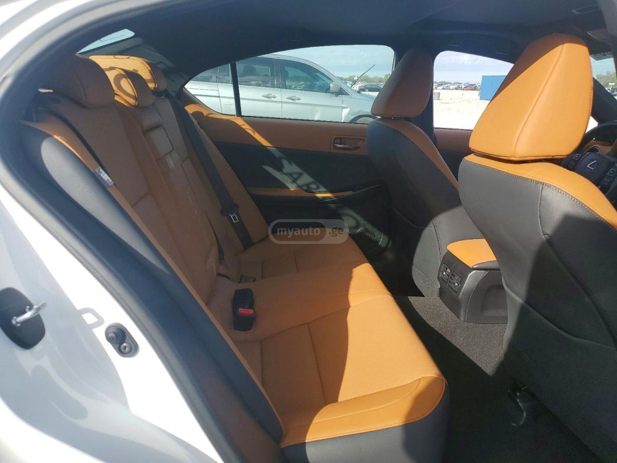 Lexus IS 350 F SPORT DESIGN 2025 — миниатюра 10