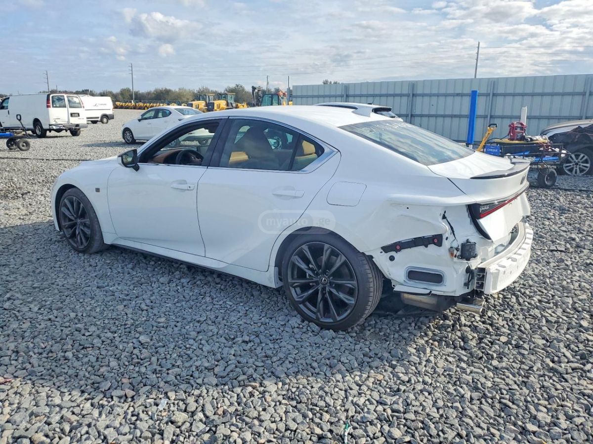 Lexus IS 350 F SPORT DESIGN 2025 — миниатюра 2