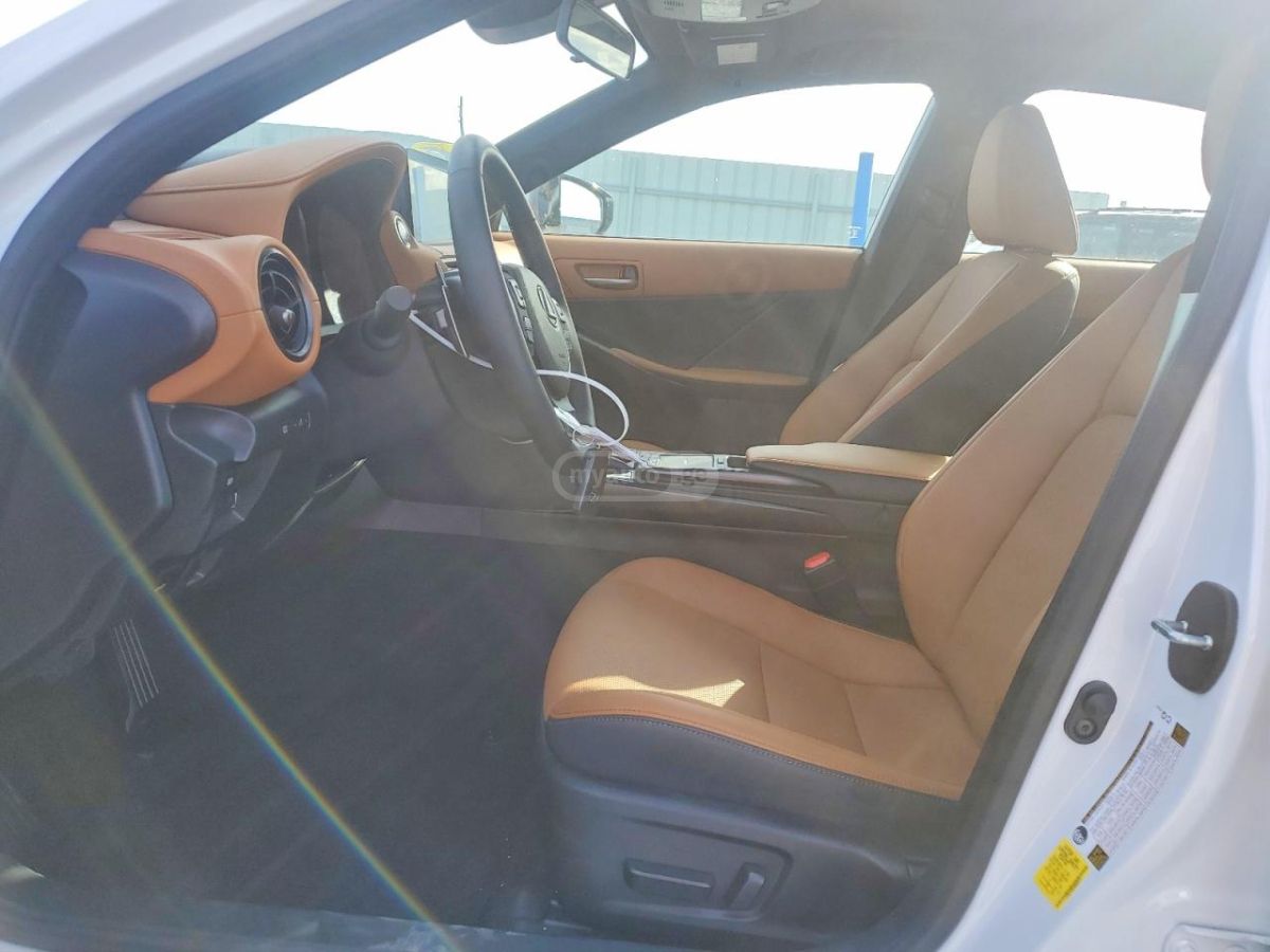 Lexus IS 350 F SPORT DESIGN 2025 — миниатюра 7