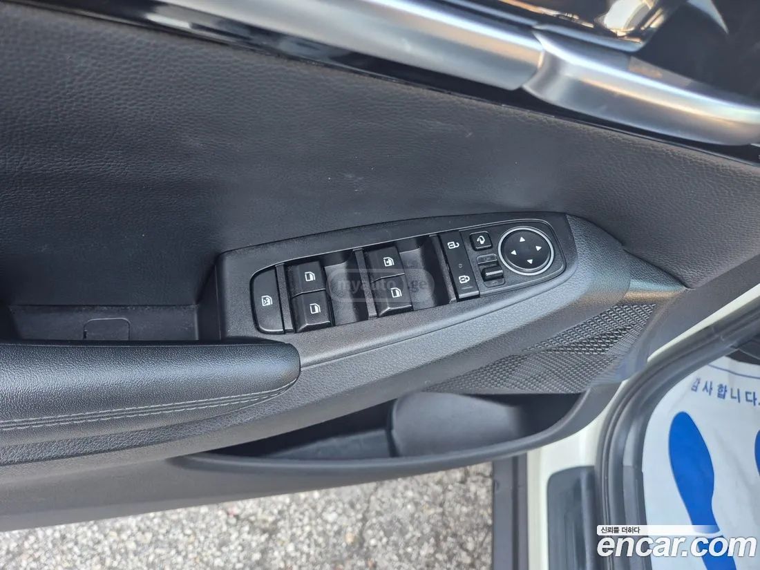 Kia Seltos 2023 — миниатюра 10