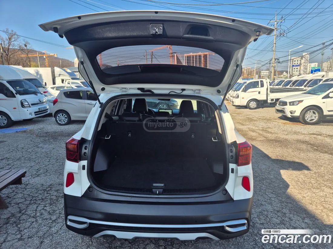 Kia Seltos 2023 — миниатюра 5