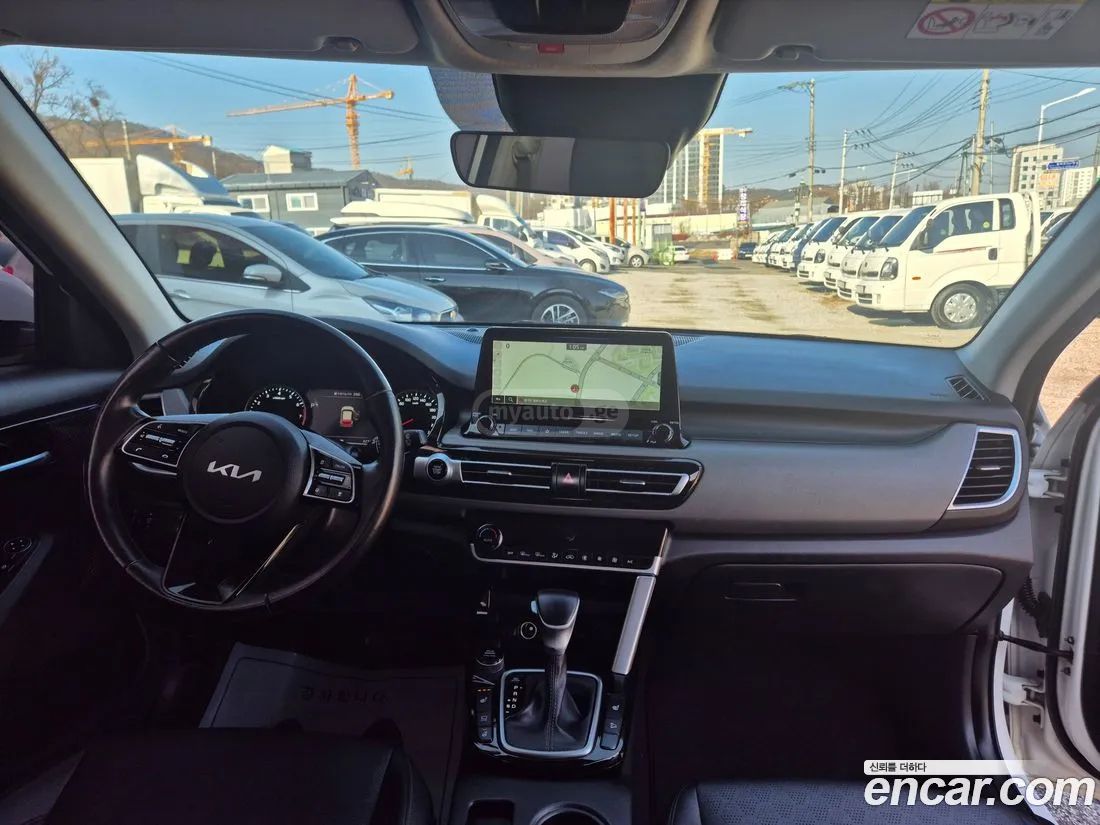 Kia Seltos 2023 — миниатюра 8