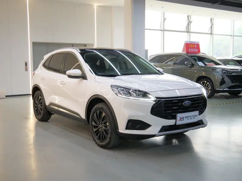 Ford Escape 2024 — миниатюра 3