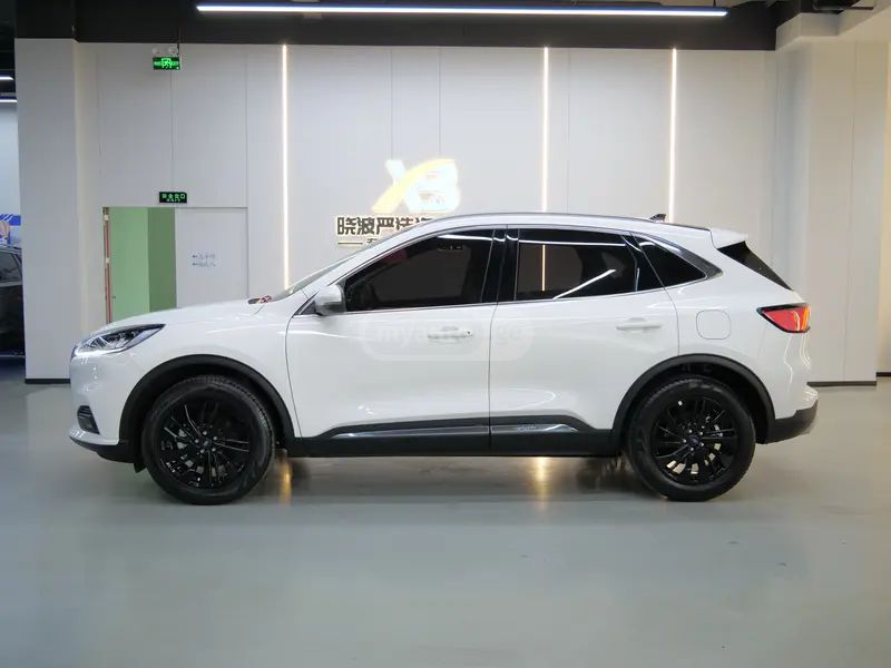 Ford Escape 2024 — миниатюра 4
