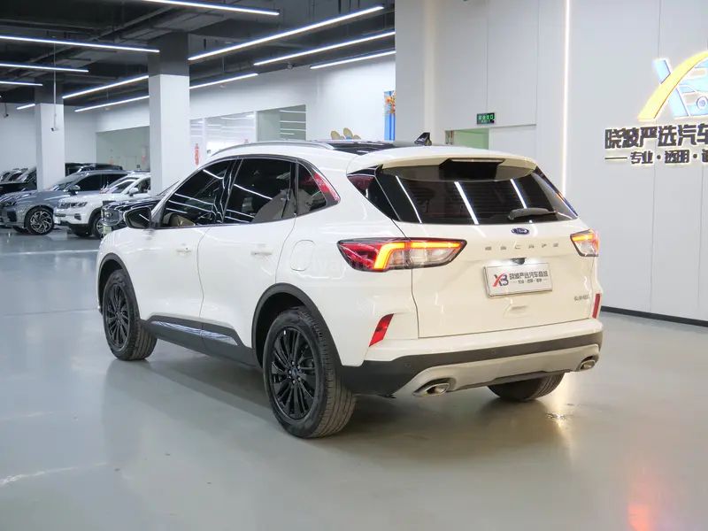 Ford Escape 2024 — миниатюра 5
