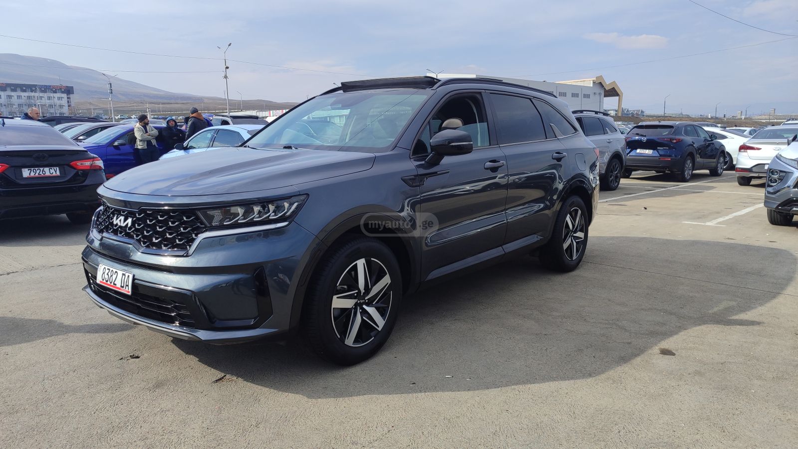 Kia Sorento - фото 1