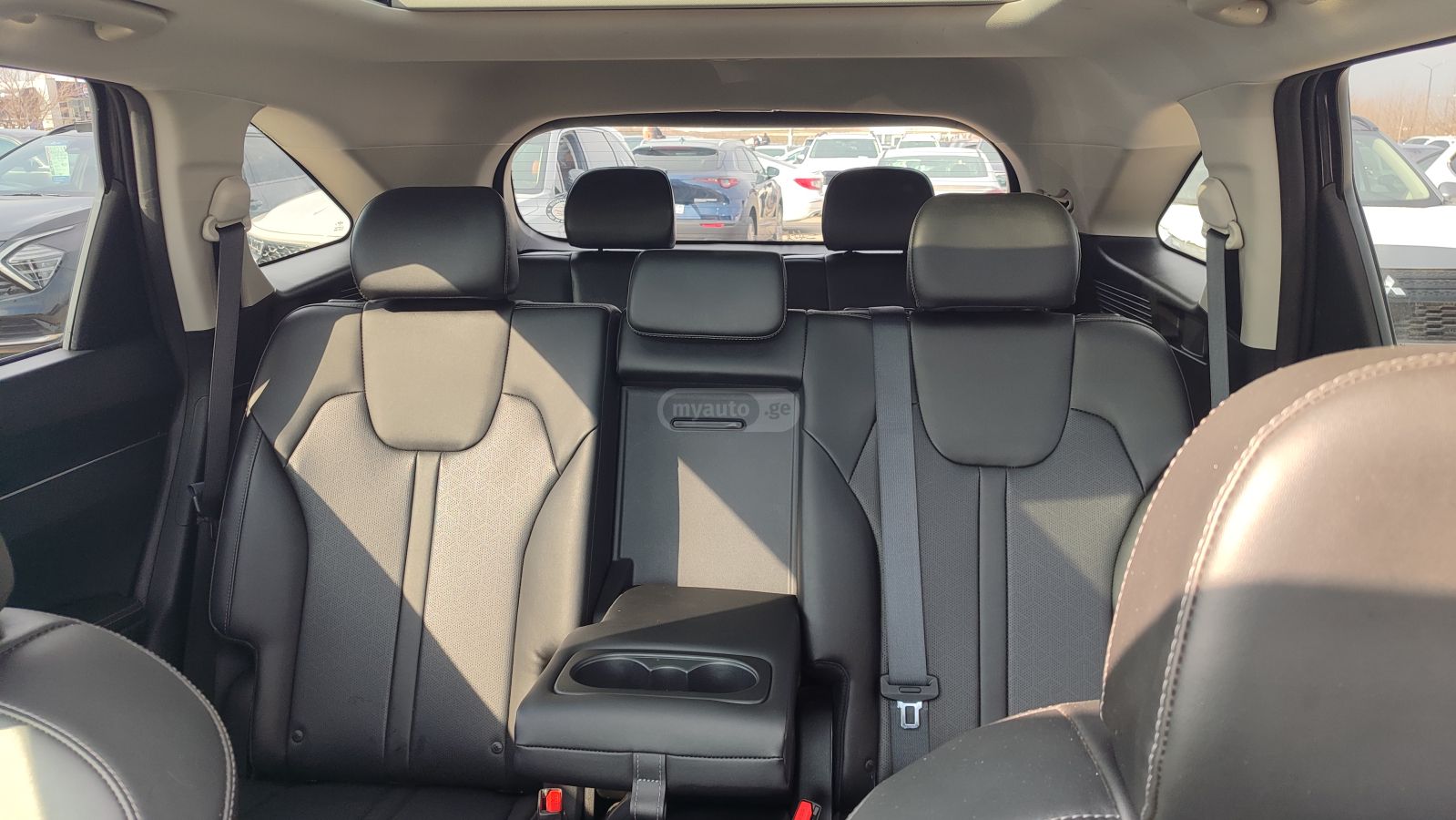 Kia Sorento - фото 8