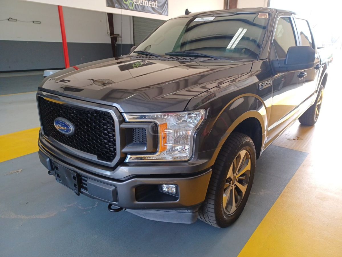 Ford F150 - фото 2