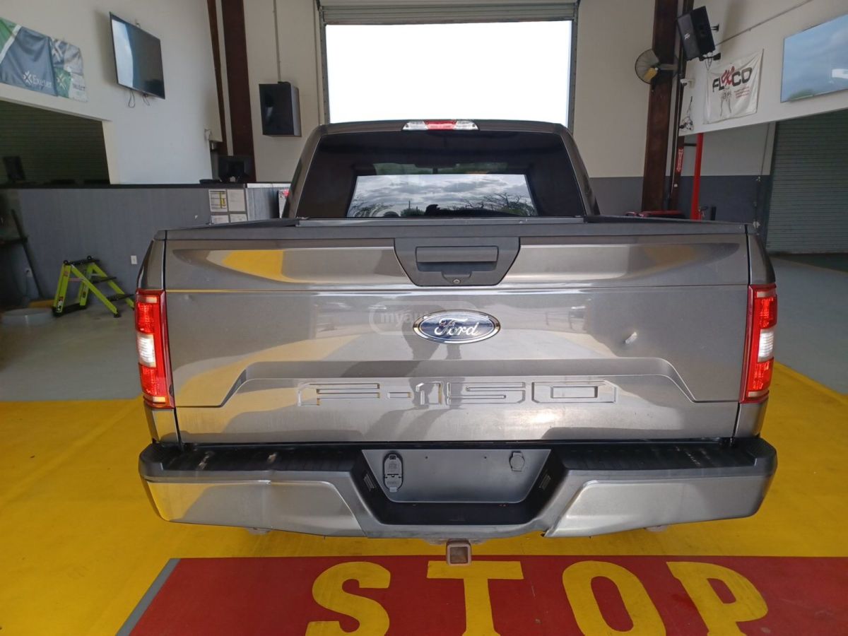 Ford F150 - фото 4