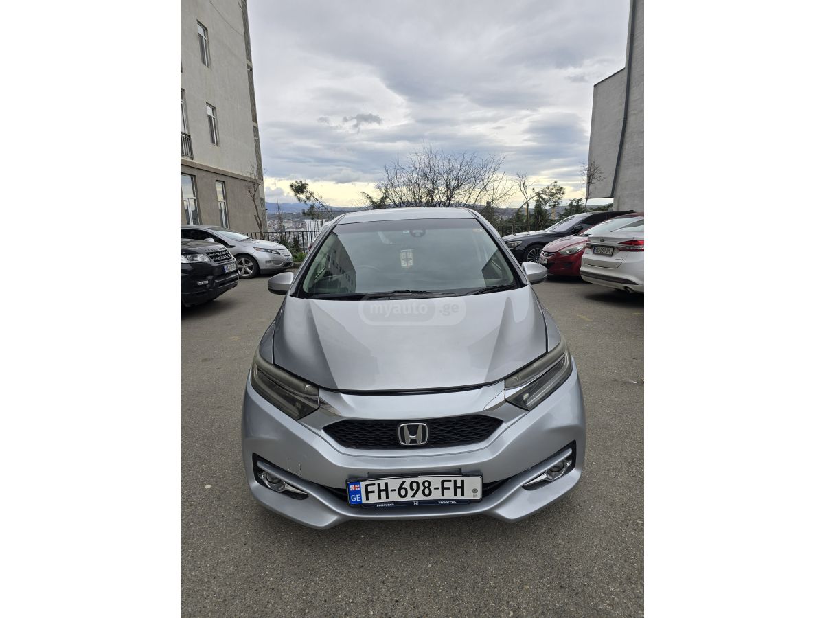 Honda Shuttle - фото 1