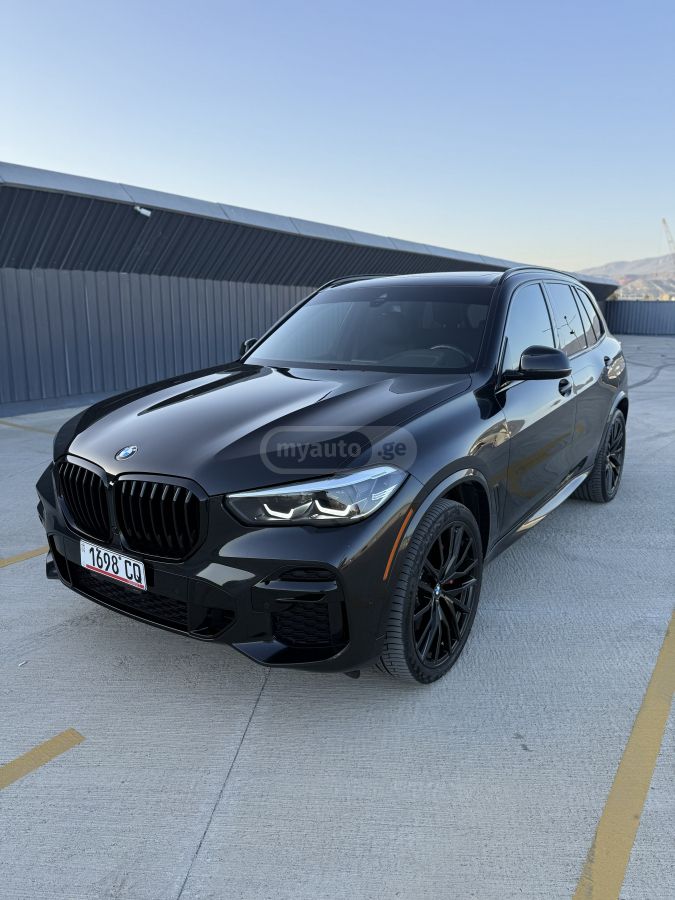 BMW sDrive40i 4dr 4x2 Sports Activ — миниатюра 1