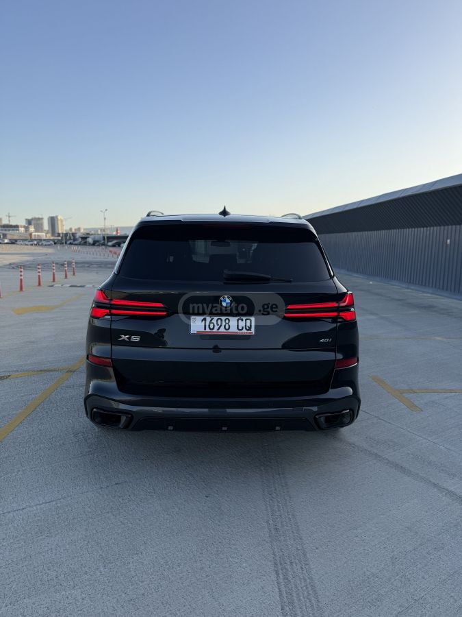 BMW sDrive40i 4dr 4x2 Sports Activ — миниатюра 6