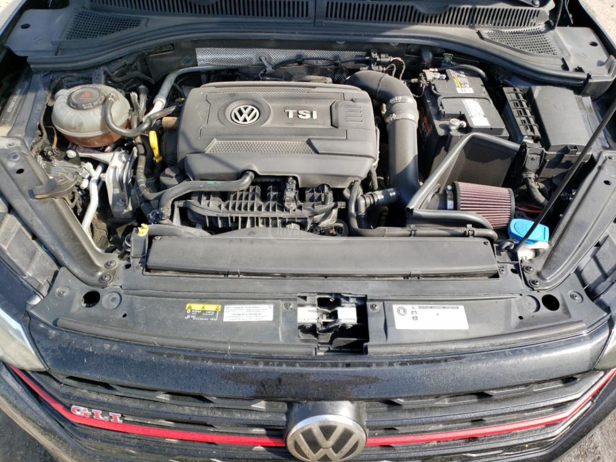 Volkswagen Jetta - фото 10