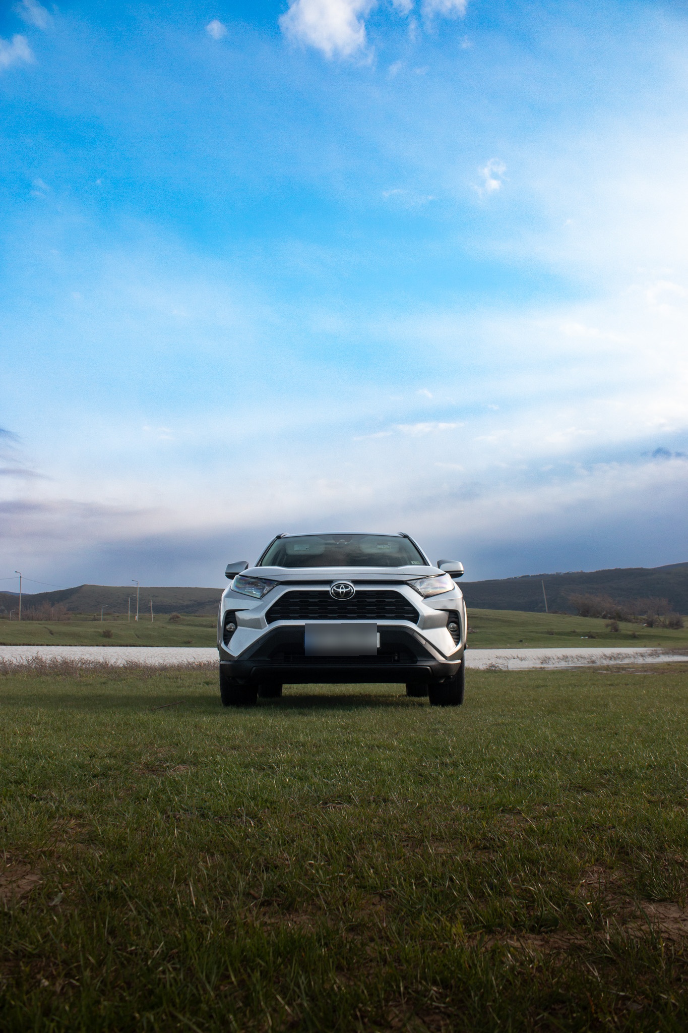 Toyota Rav 4 - фото 5
