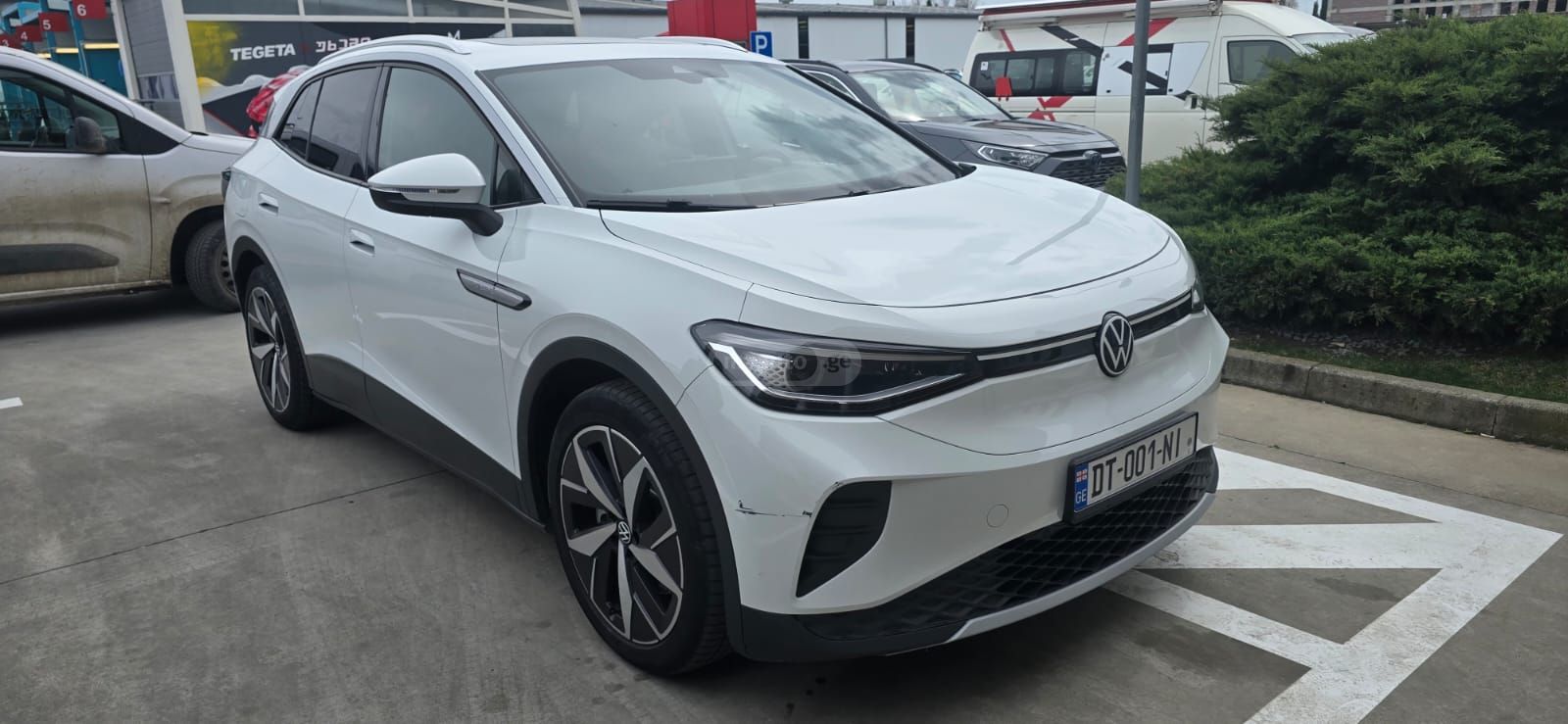 Volkswagen ID 4 - фото 5