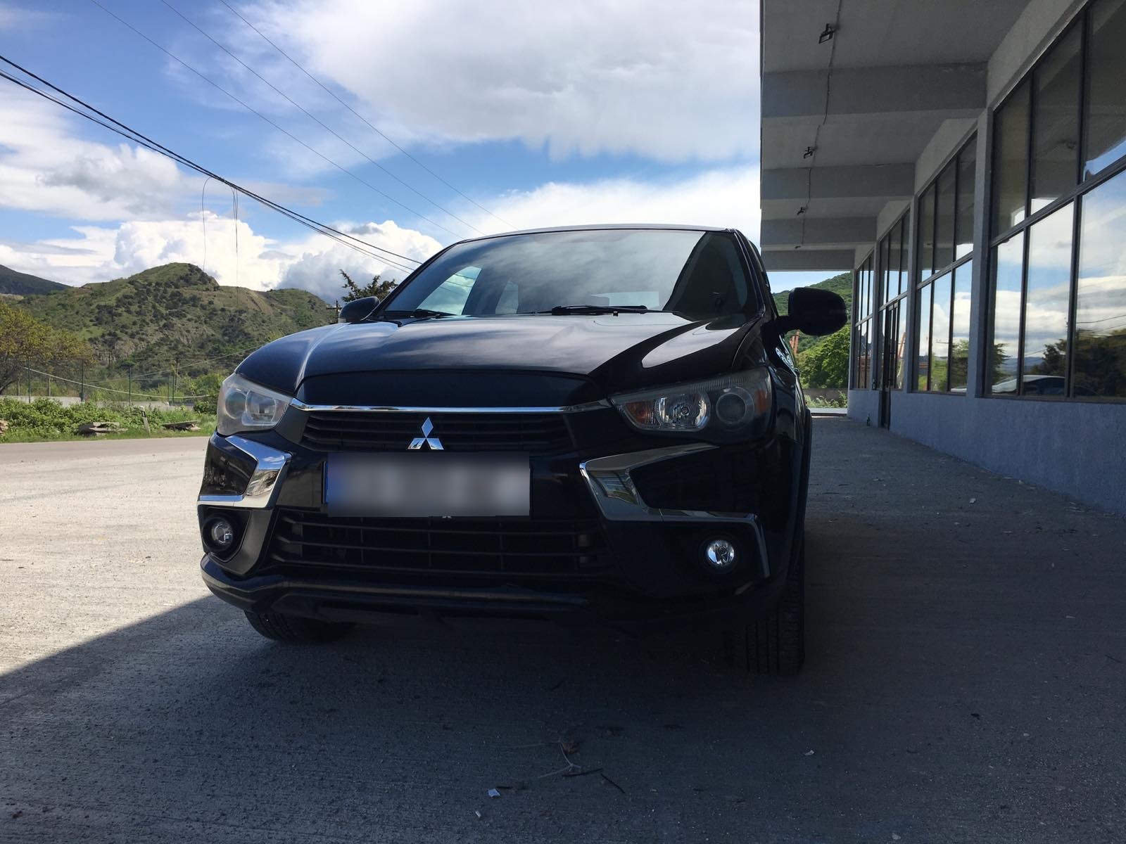 Mitsubishi Outlander Sport - фото 1