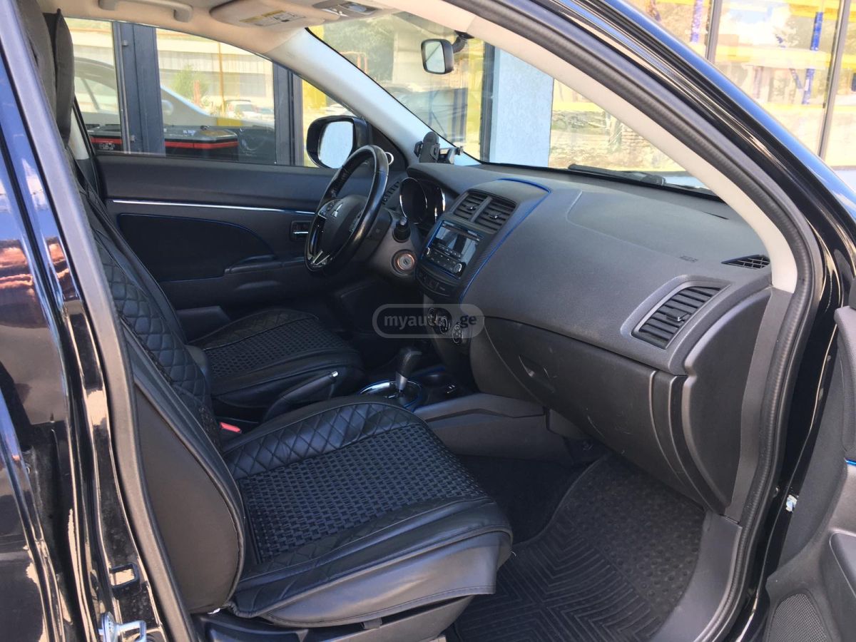 Mitsubishi Outlander Sport - фото 10