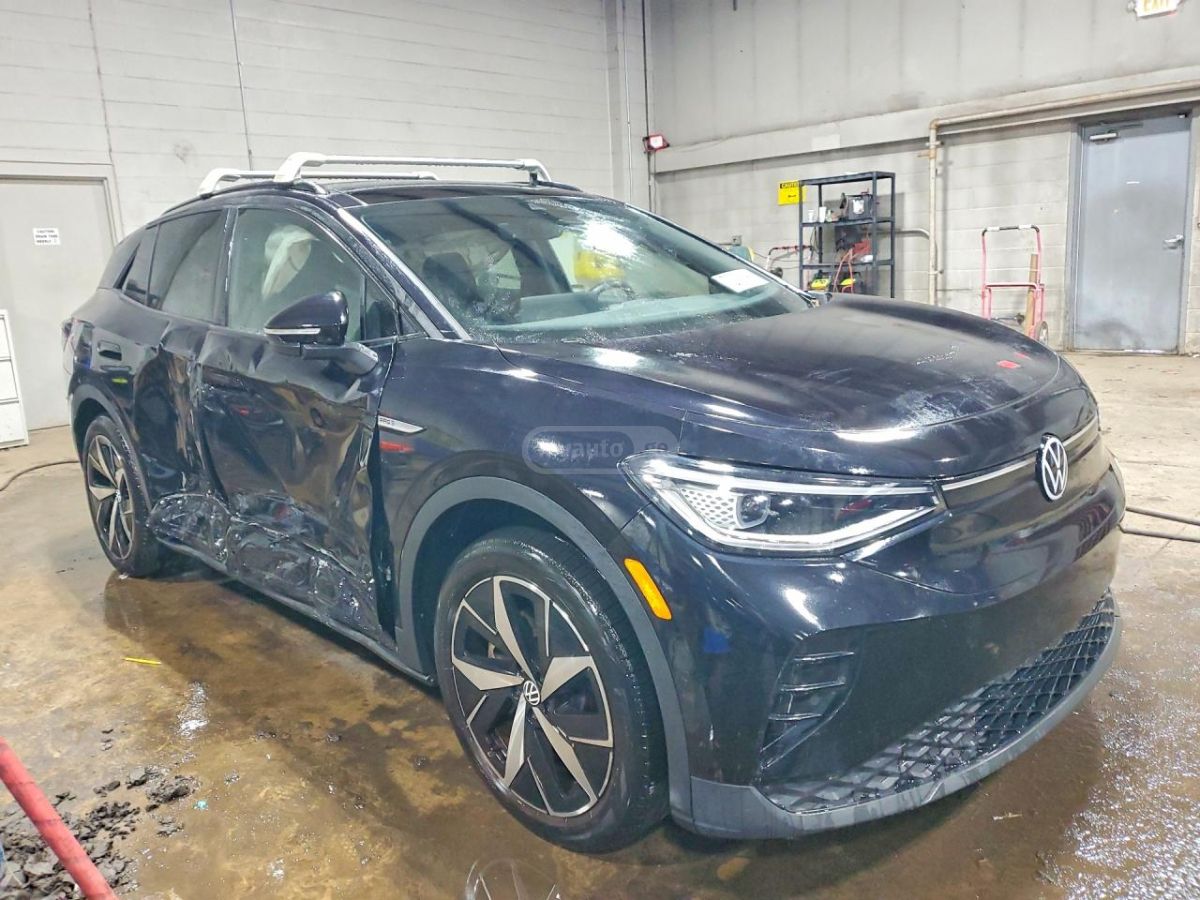 Volkswagen ID 4 - фото 1