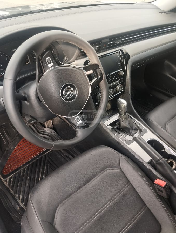 Volkswagen Passat - фото 10