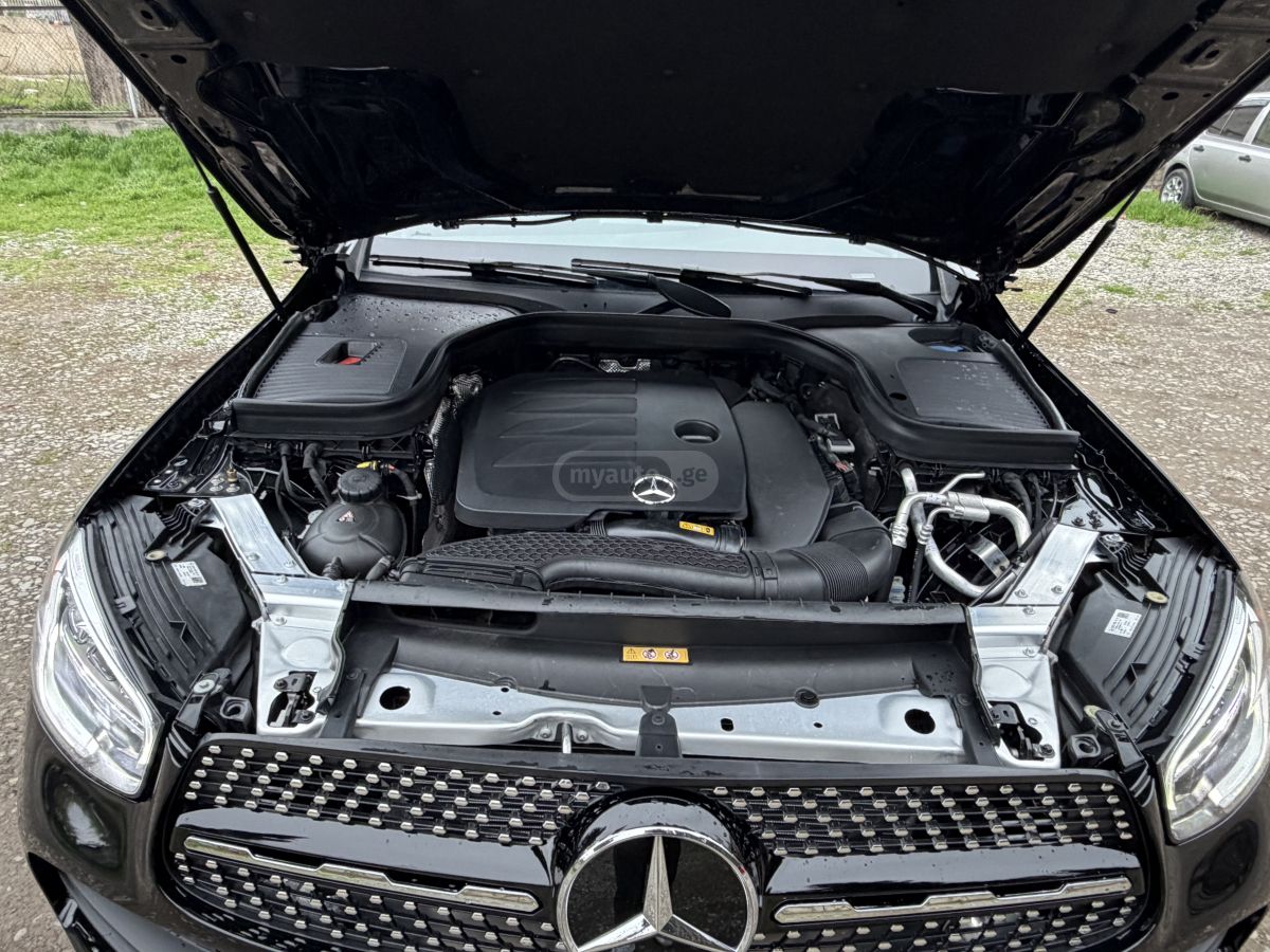 Mercedes-Benz GLC 300 - фото 13