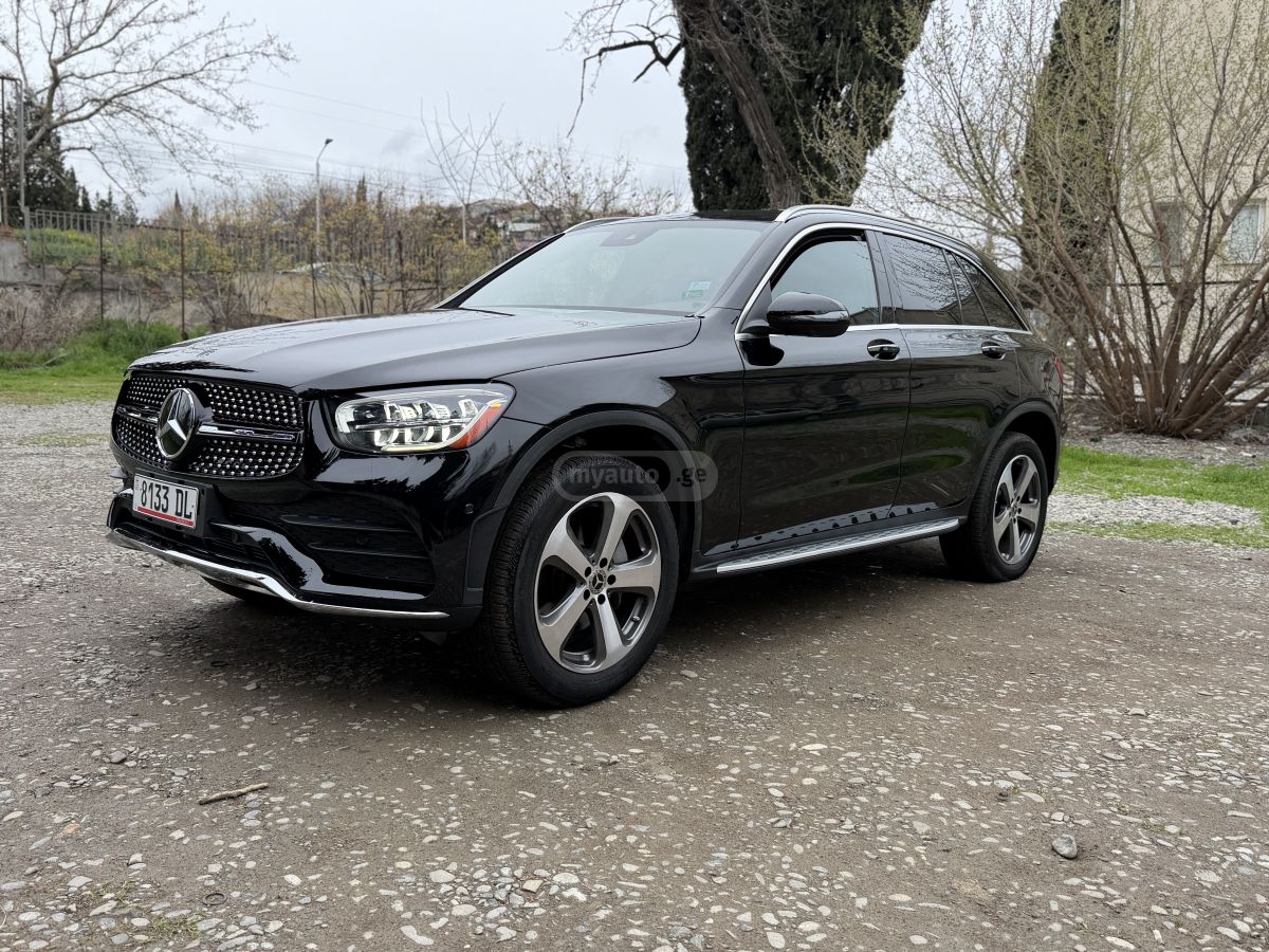 Mercedes-Benz GLC 300 - фото 15
