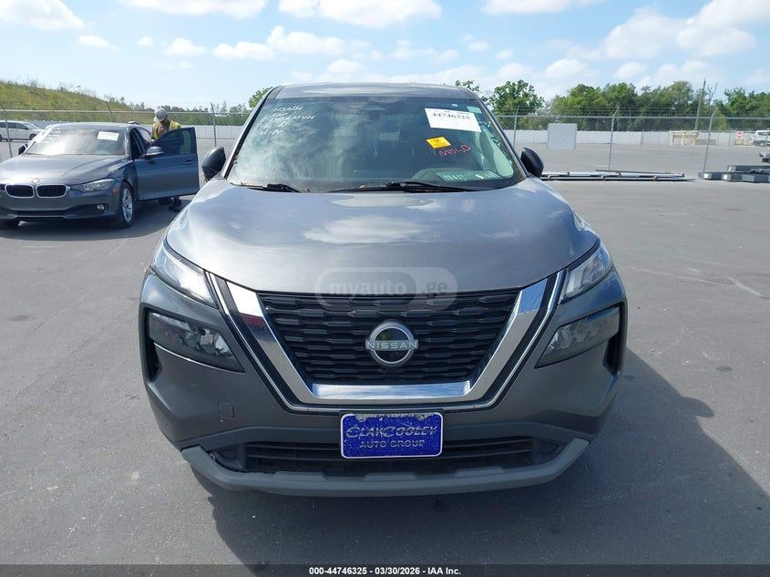 Nissan Rogue - фото 11