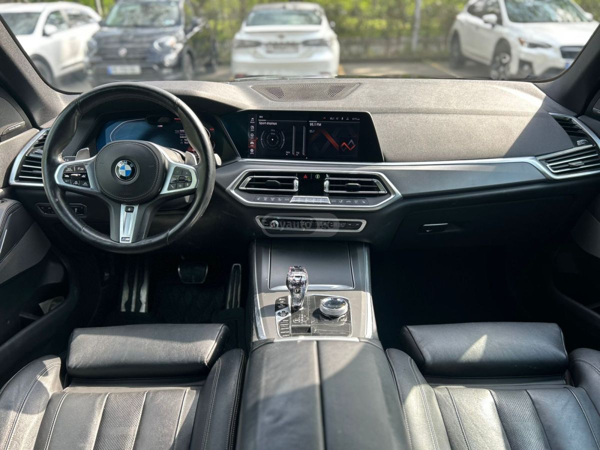 BMW X5 - фото 10