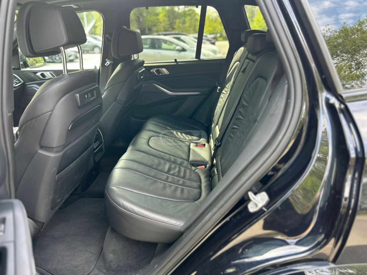 BMW X5 - фото 11