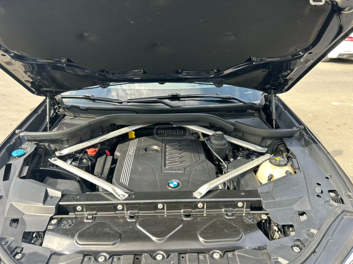 BMW X5 - фото 15