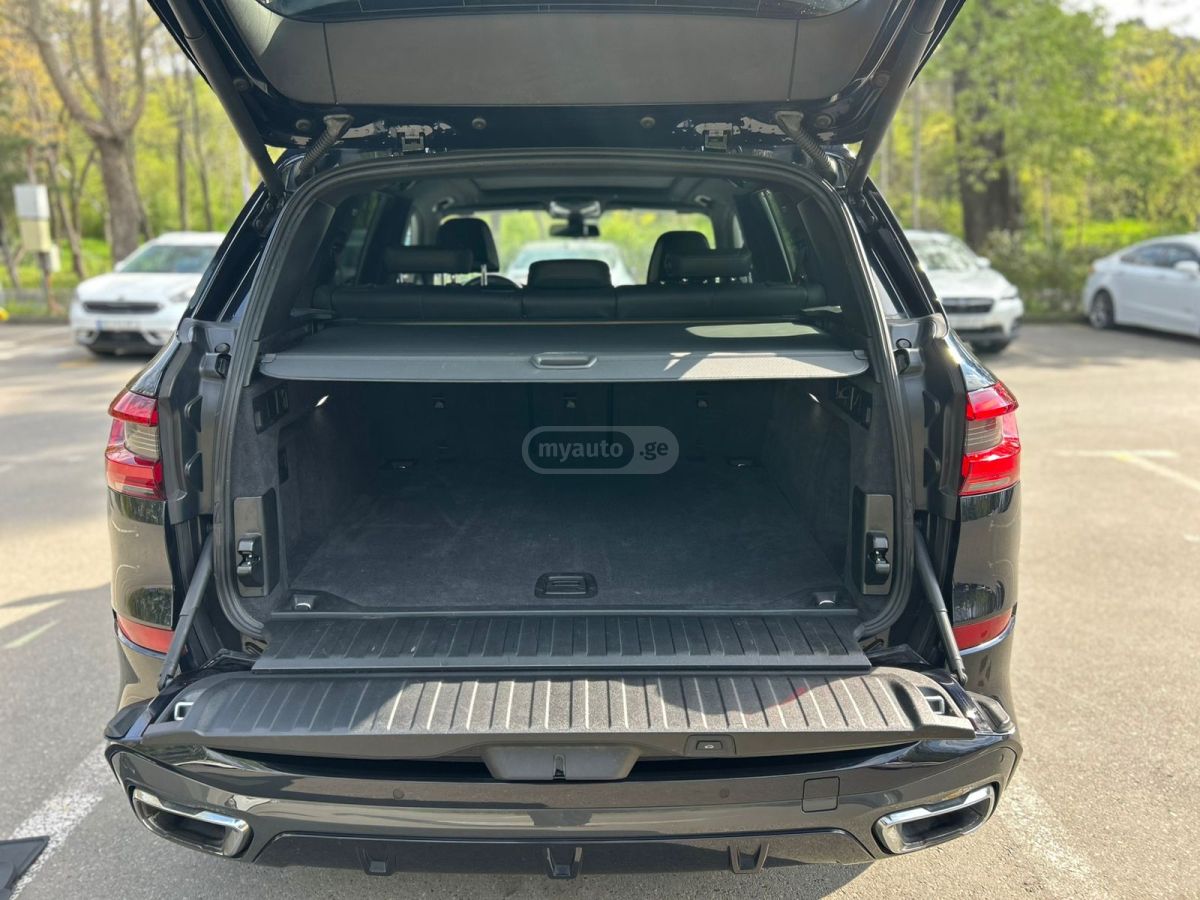 BMW X5 - фото 9