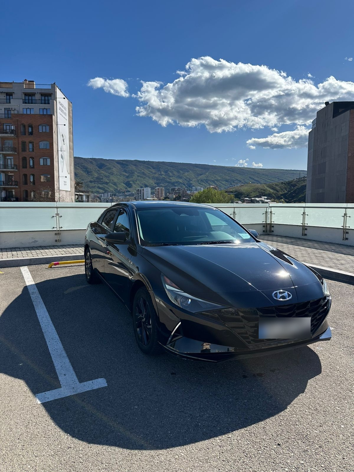 Hyundai Elantra - фото 3