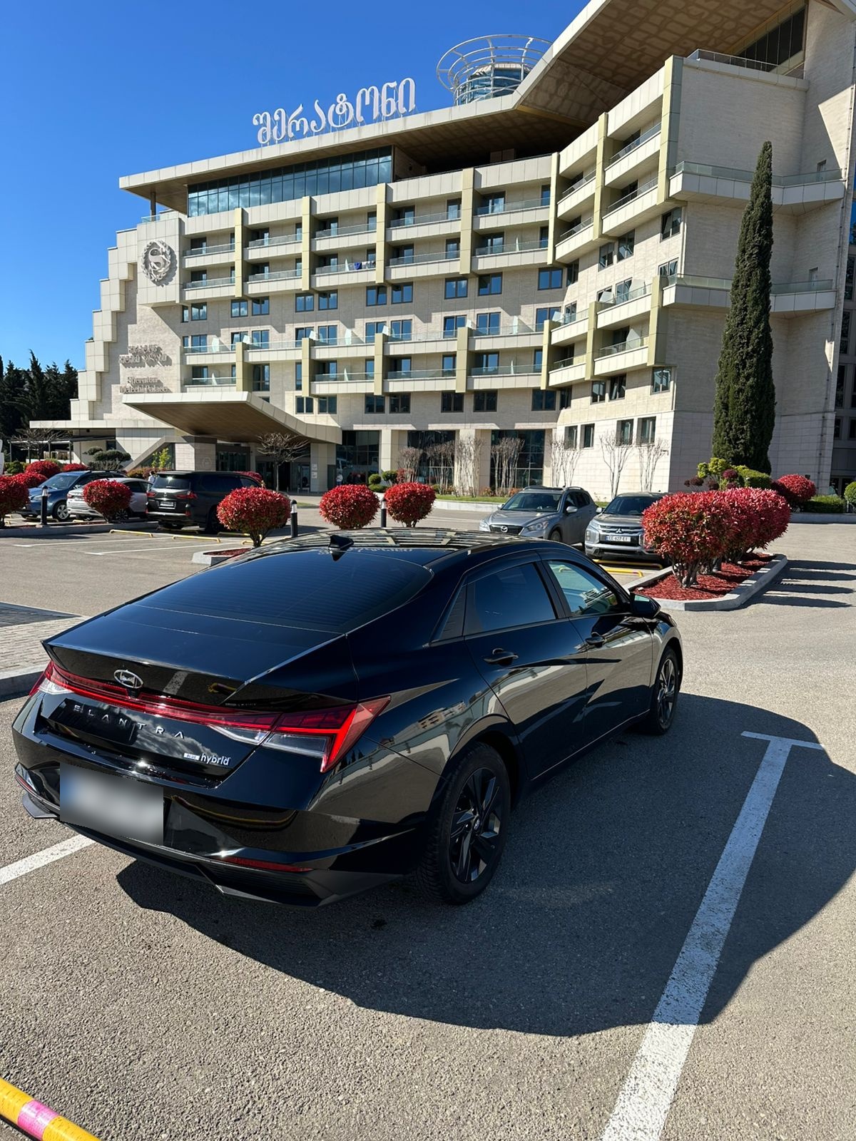 Hyundai Elantra - фото 4