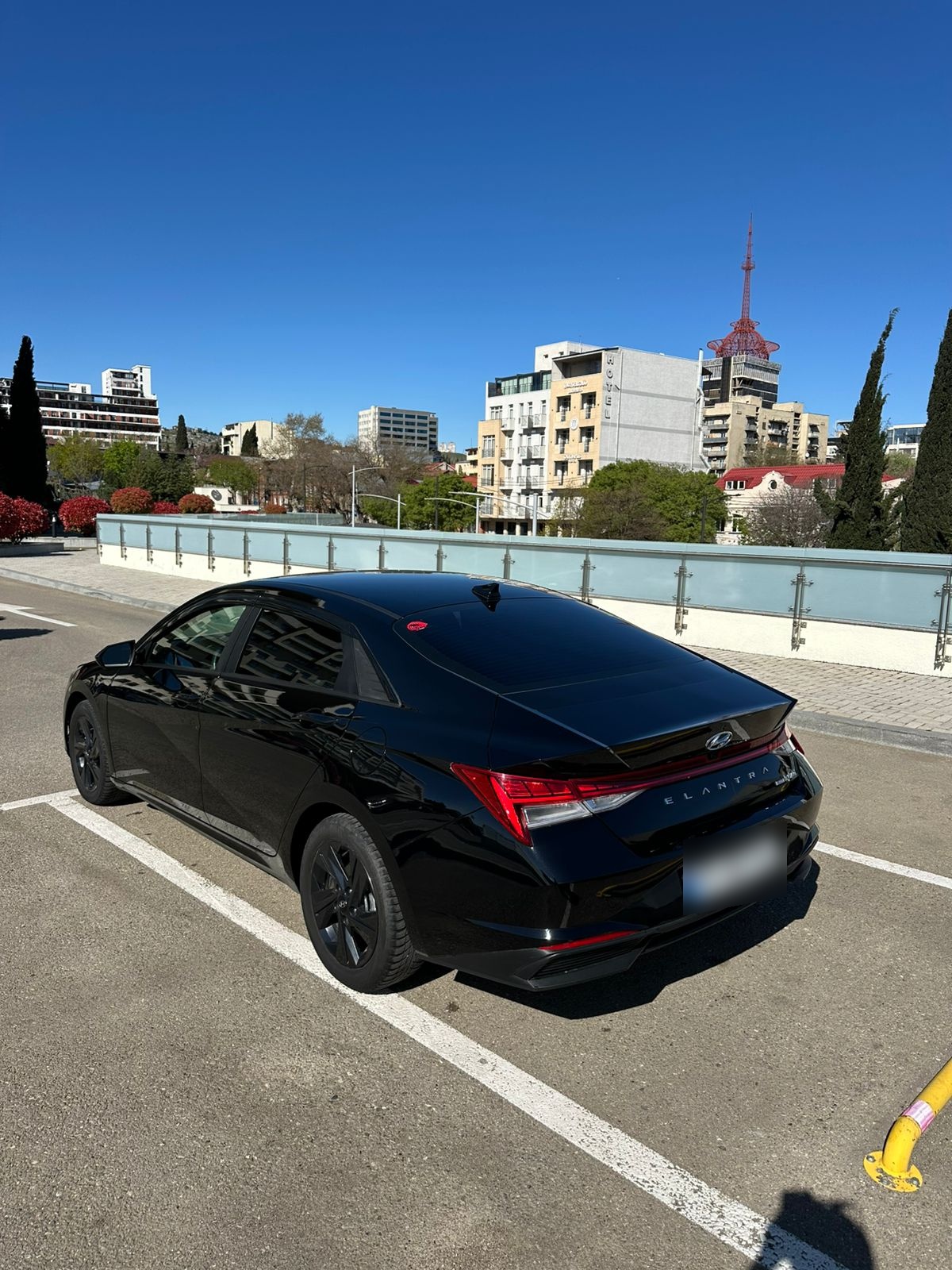 Hyundai Elantra - фото 6