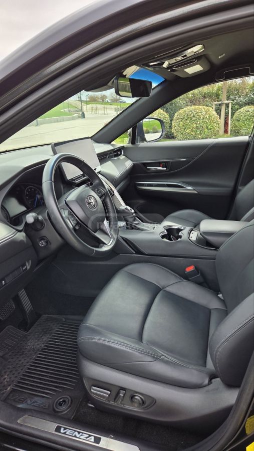 Toyota Venza 2023 — миниатюра 9