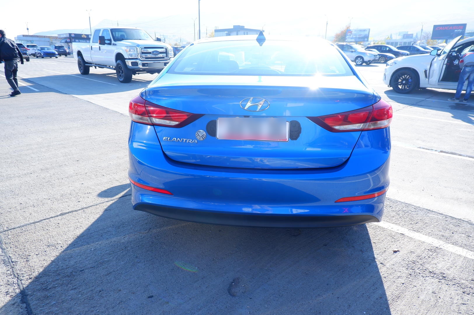 Hyundai Elantra - фото 5
