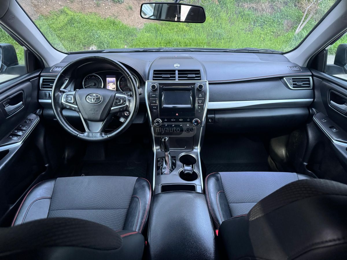 Toyota Camry - фото 11