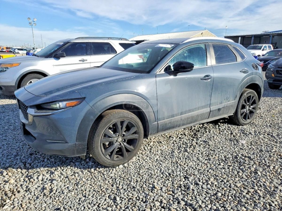 Mazda CX-30 - фото 1