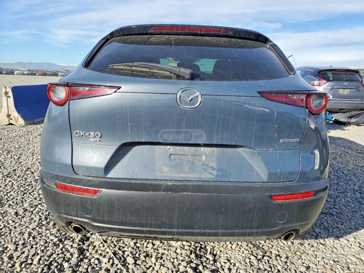 Mazda CX-30 - фото 6