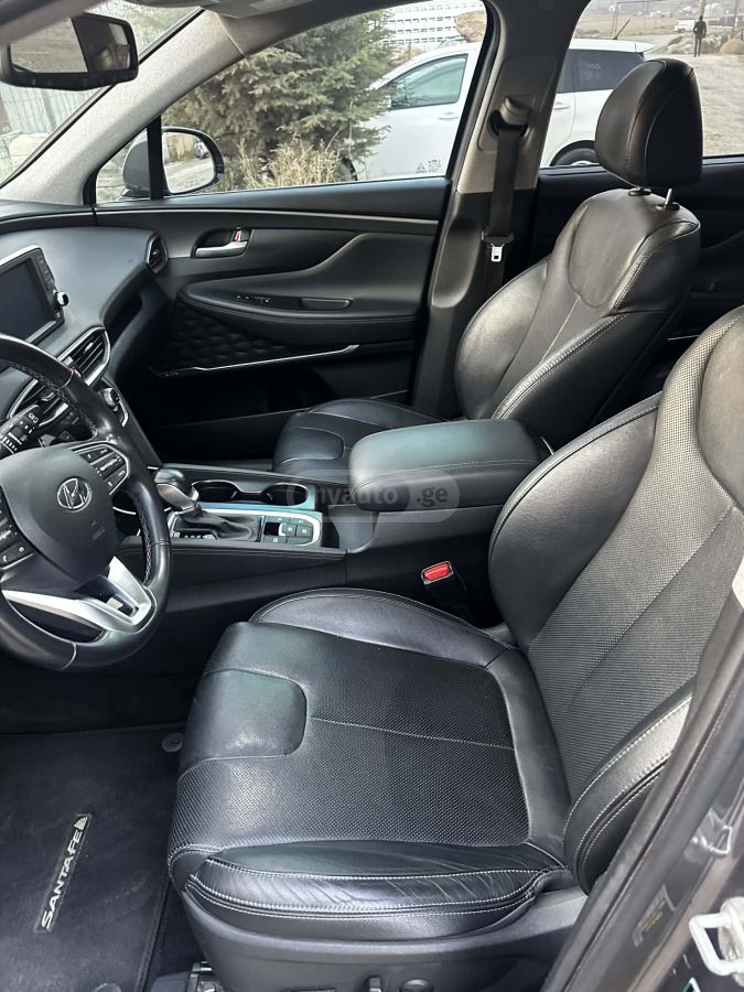 Hyundai Santa FE - фото 3