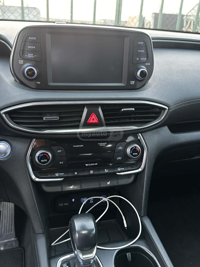 Hyundai Santa FE - фото 4