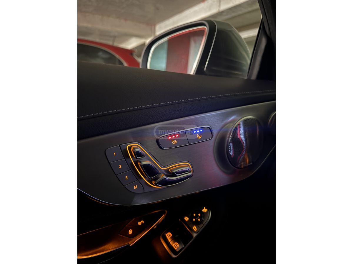 Mercedes-Benz C 300 - фото 11